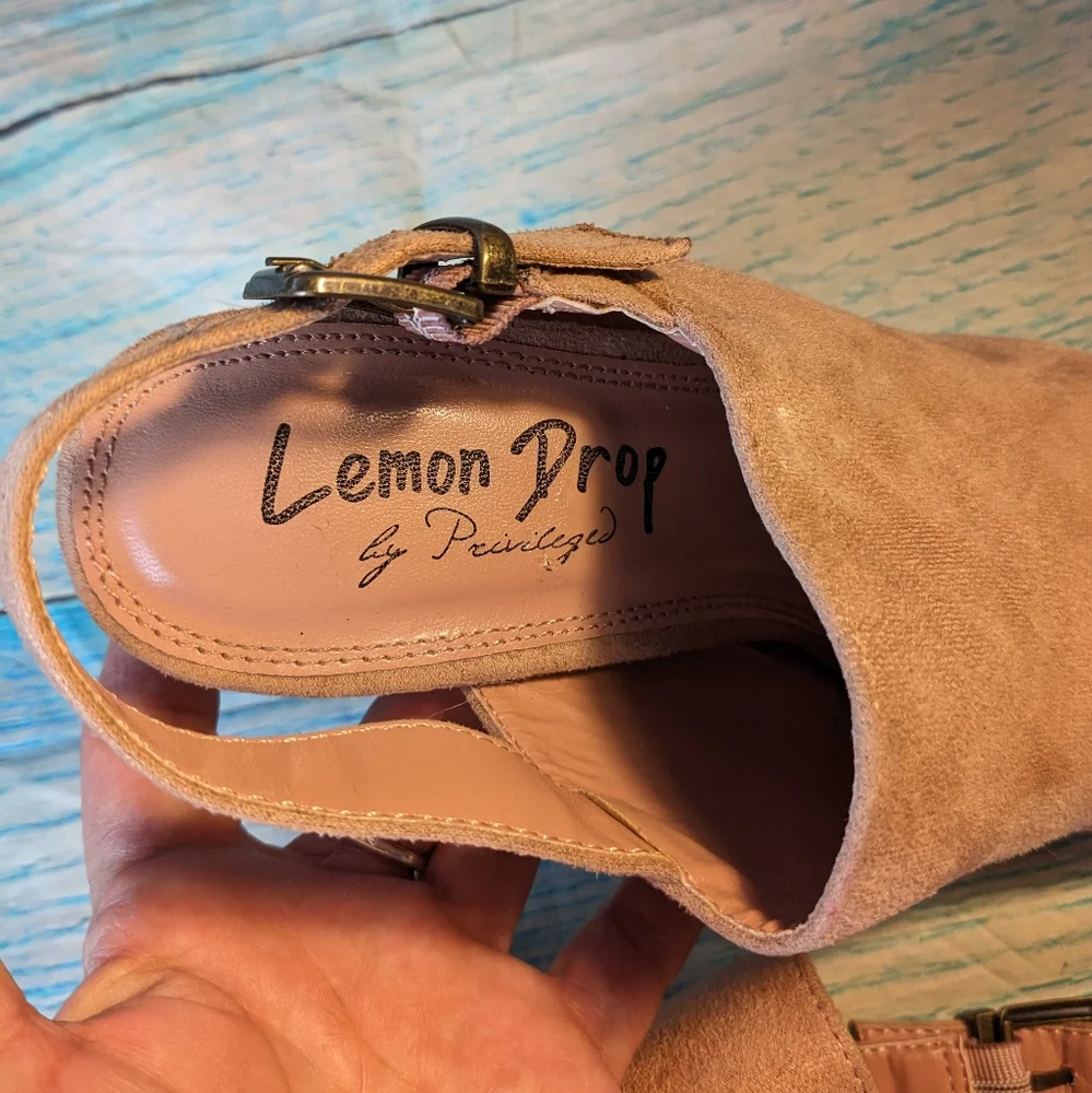 Lemon Drop by Privileged Purity platform size 8